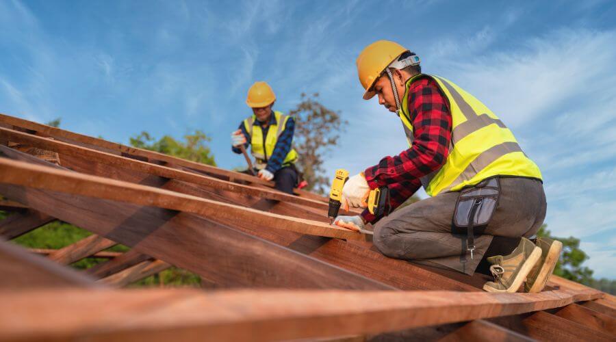 Professional Flat Roofing Installation services in Charlevoix, MI